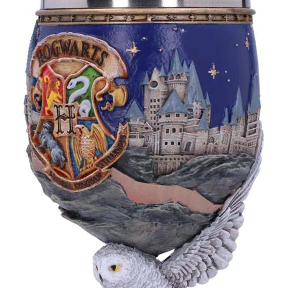 624-harry-potter-hogwarts-collectible-goblet-3.webp Harry Potter Hogwarts Collectible Goblet